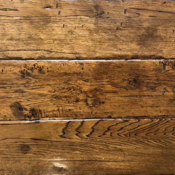 AGED AND RECLAIMED ENGINEERED PLANKS